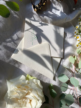 Load image into Gallery viewer, Stationery Set - 8 Folded Cards